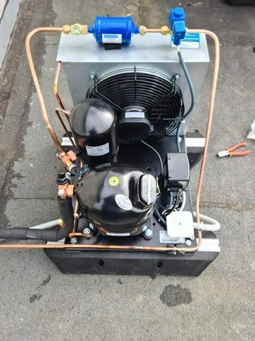 Realizacja 12 — chłodnictwo, układ sprężarkowy
